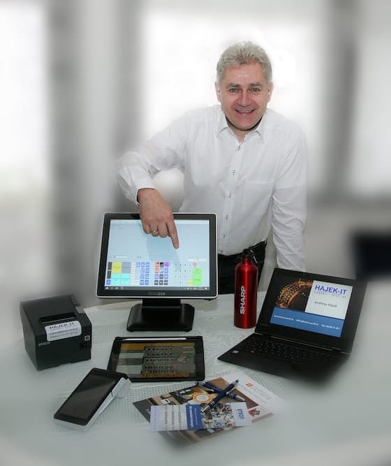 IT-Experte Andreas Hajek berät Unternehmen bei der Einführung moderner Kassensysteme