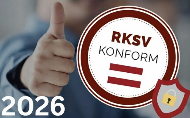 Nach oben gestreckter Daumen und Registrierkassenpflicht Siegel mit Jahreszeichnung 2026